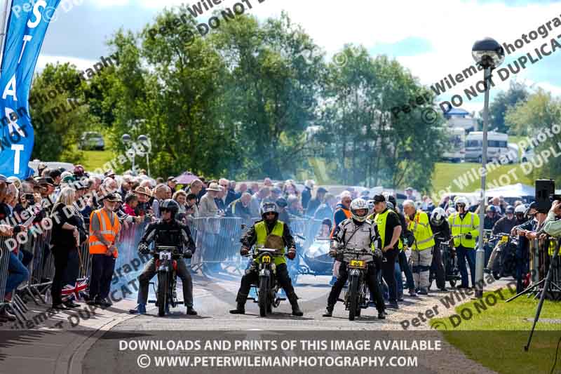 Vintage motorcycle club;eventdigitalimages;no limits trackdays;peter wileman photography;vintage motocycles;vmcc banbury run photographs